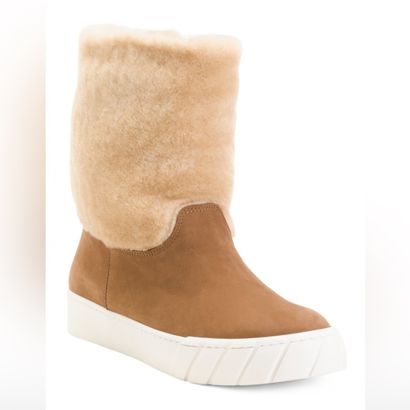 AQUATALIA
Made In Italy Suede Nelle Shearling Boots - Picture 2 of 9